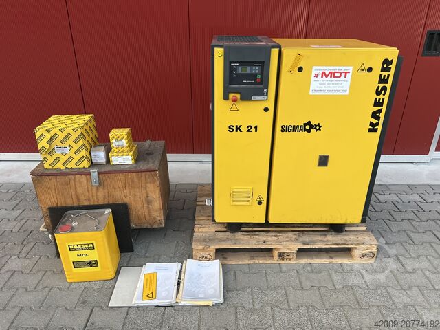 ضاغط لولبي Kaeser SK21