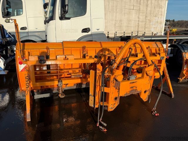 Грузовик специального назначения Schneepflüge Beilhack, Drutzel, Küpper Weisser,