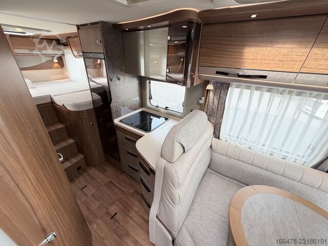 Integrirani avtodom HYMER/ERIBA B 588 PremiumLine *Einzelbetten-1.Hand*