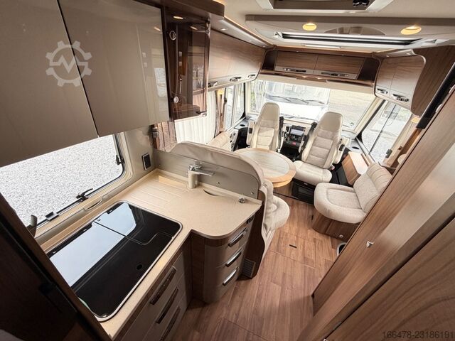 Integrirani avtodom HYMER/ERIBA B 588 PremiumLine *Einzelbetten-1.Hand*
