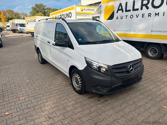 Furgoneta MERCEDES-BENZ Vito 111 CDI Kasten Lang/ Klima / PDC /