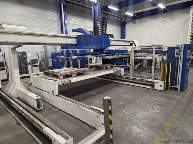 Punzonadora y cizalladora TRUMPF TruMatic 500 R