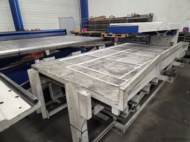 Punzonadora y cizalladora TRUMPF TruMatic 500 R