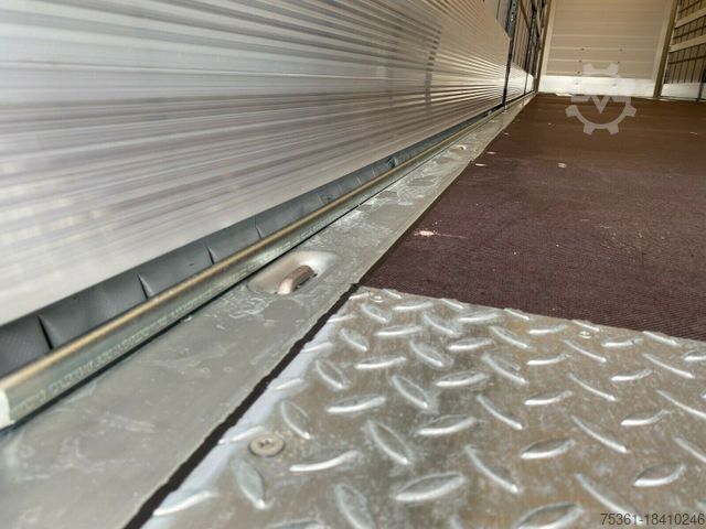 Otvorena poluprikolica sa ceradom SCHMITZ CARGOBULL SCS -MIETE ab 650 ¤, XL + Getränke + DC