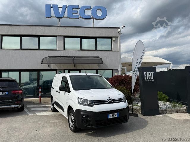 Dobozos furgon Citroen BERLINGO M CLUB 130 EAT 8