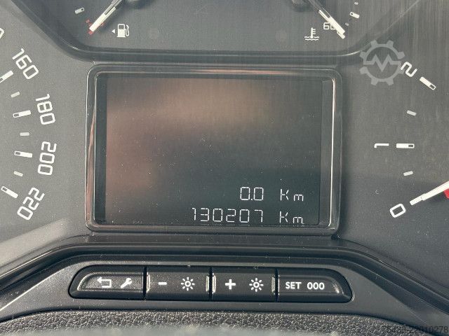 Dobozos furgon Citroen BERLINGO M CLUB 130 EAT 8