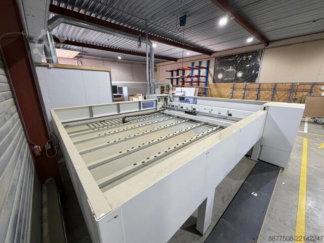 Stroj za oblaganje robov HOMAG SAWTEQ S-300, CNC