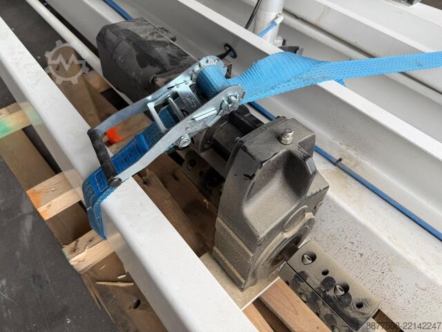 Stroj za oblaganje robov HOMAG SAWTEQ S-300, CNC