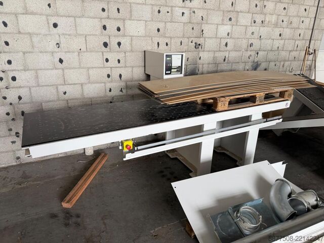Stroj za oblaganje robov HOMAG SAWTEQ S-300, CNC