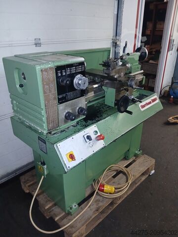 Univerzalni strug Harrison M 250