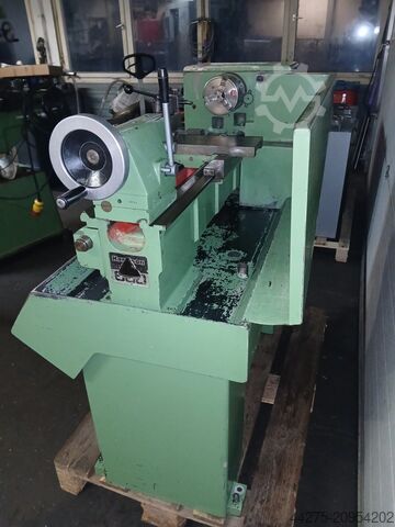 Univerzalni strug Harrison M 250