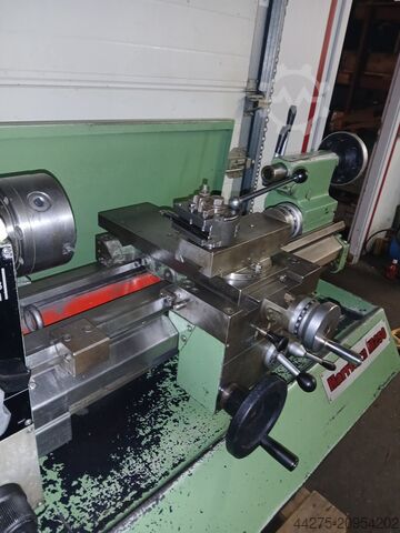 Univerzalni strug Harrison M 250