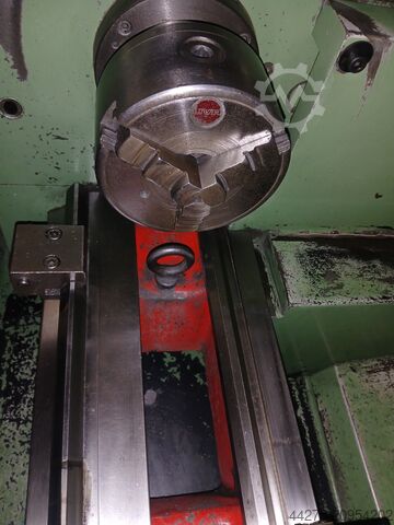 Univerzalni strug Harrison M 250