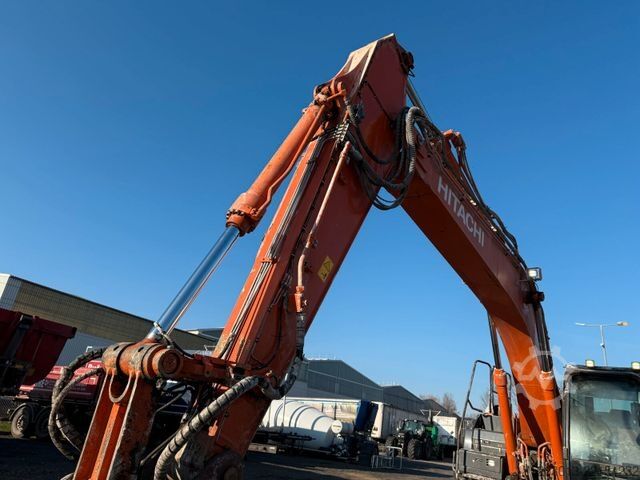 Verižni bager HITACHI ZX210LC-6 Kettenbagger 23,1 Ton *11.213 BTH