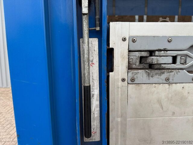 Lonas correderas Krone Coil, Hebe- Lift Dach/Roof, Alu Bords, Ice-Prot...