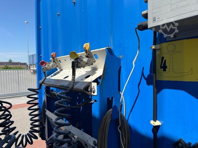 Lonas correderas Krone Coil, Hebe- Lift Dach/Roof, Alu Bords, Ice-Prot...