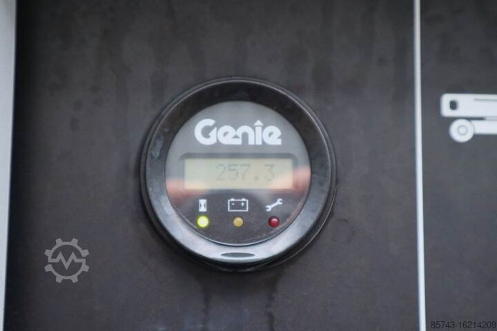 Mafsallı teleskopik çalışma platformu Genie Z60/37FE Valid Inspection, *Guarantee! Hybrid, 4x4