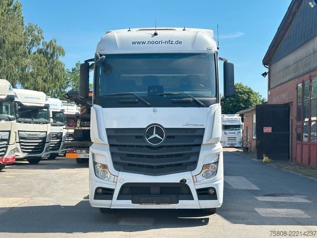 Standard tractor unit MERCEDES-BENZ Actros 1842 Streamspace 2Tanks