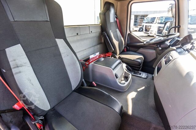 여행 가방 RENAULT D19 WIDE 320+HAYON BAR 2 T.