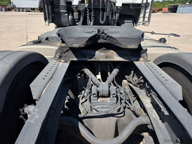 Tractora standard IVECO 480AS440ST/P, 2 Kreiis Hydraulik,Wartungsvertrag