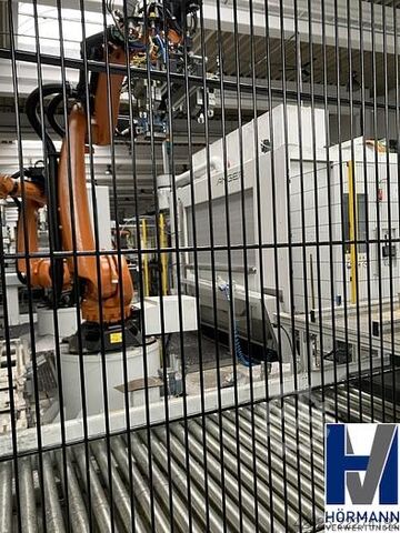 Blechbearbeitungszentrum Anger + KUKA SP2-X2000 + KR120