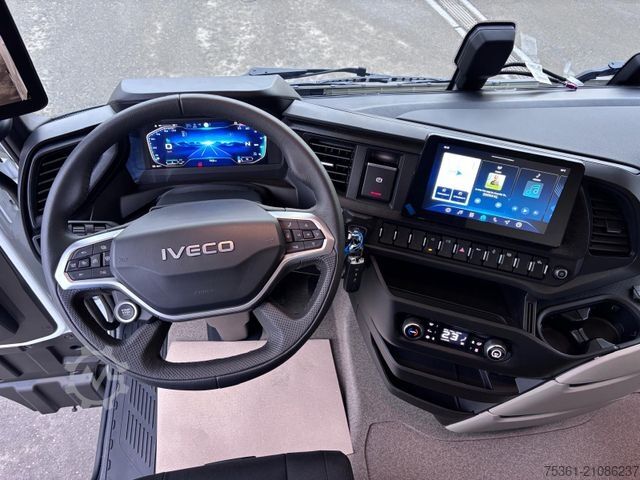 Standard tractor unit IVECO S Way 500 Retarder ALU Doppel Tank Standklima