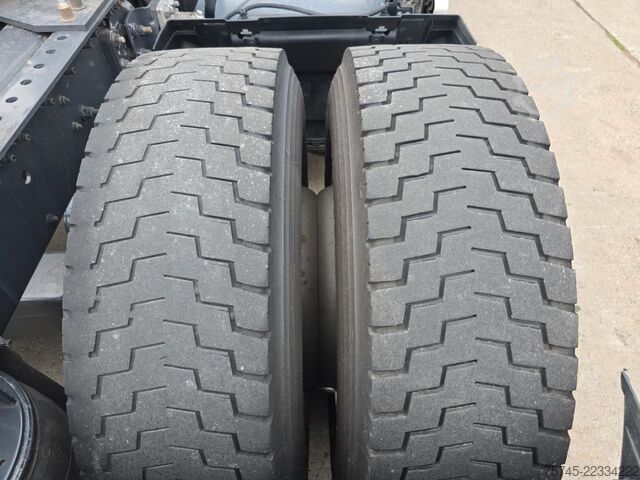 Standardni traktor jedinica RENAULT T 520 * RETARDER * ACC * KLIMAAUT. * SPURHALTE *