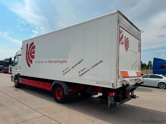 Kamion s sandukom MERCEDES-BENZ ATEGO 1530*KOFFER*LBW 2 TON*STANDKLIMA* 2 LIEGE