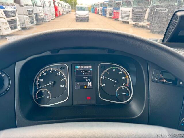 Kamion s sandukom MERCEDES-BENZ ATEGO 1530*KOFFER*LBW 2 TON*STANDKLIMA* 2 LIEGE
