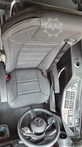 Minibus MERCEDES-BENZ Sprinter 519 29 SchlafsesselVorlauffahrzeug