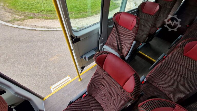 Minibus FIAT 1x Ducato 1x  Opel Movano 18 SS  in Stock
