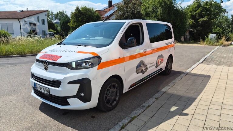 Minibus CITROEN 2 x SpaceTourer Spacetourer Plus M 9 Sitzer
