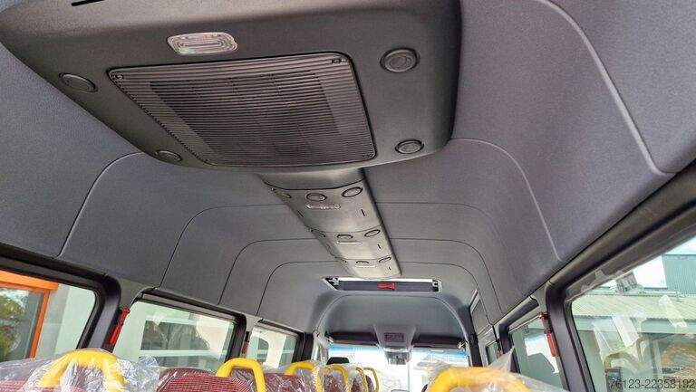 Minibus MERCEDES-BENZ 10 Sprinter Lord Light 22 Sitzer Vorlauffahrzeug
