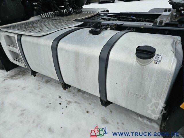 Tractor estándar DAF XF 450 FT Space Cab Großer Tank Deutscher LKW