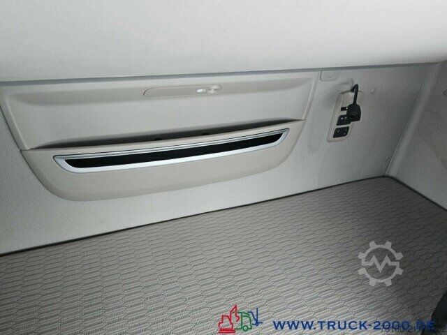 Tractor estándar DAF XF 450 FT Space Cab Großer Tank Deutscher LKW