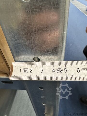 Ca. 36 Felder Fachbodenregale, 3mH Hofe Orion Plus