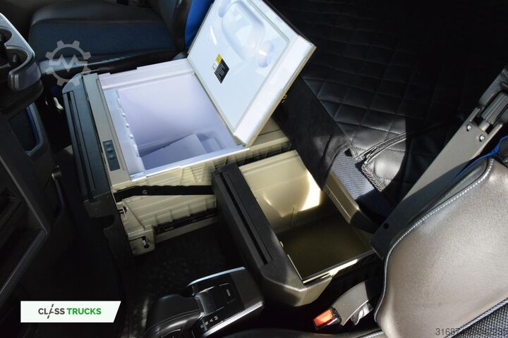 Máy kéo tiêu chuẩn VOLVO FH 540 Globetrotter XL Retarder