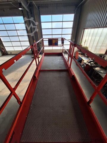 Scissor lift Genie GS-2669 DC