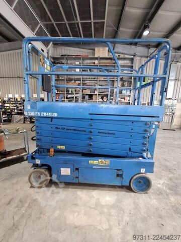 Scissor lift Genie GS-4047