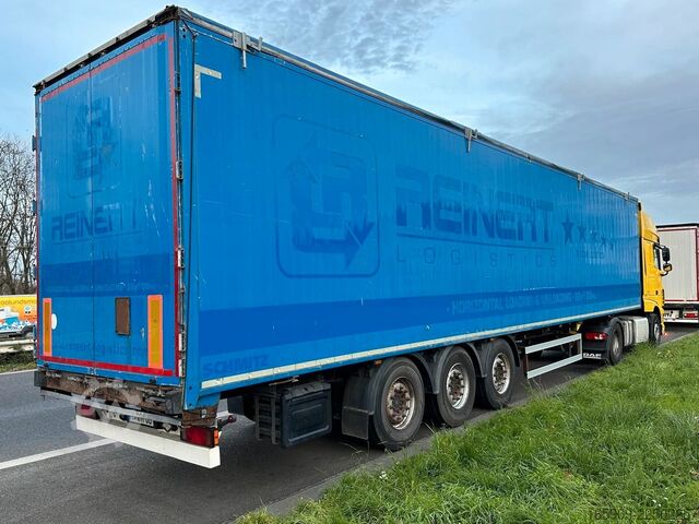 Puspiekabe ar staigājošo grīdu SCHMITZ CARGOBULL SW24SL