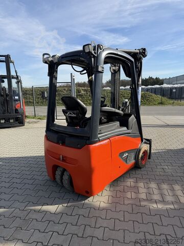 Электрический 3-колесный вилочный погрузчик Linde E16C-02