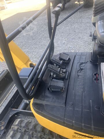 Mini-escavadora Komatsu PC16R-3