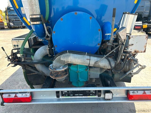 Tanker semitrailer Kotte / Garant 30m³ Gülletankauflieger/Gelenkt