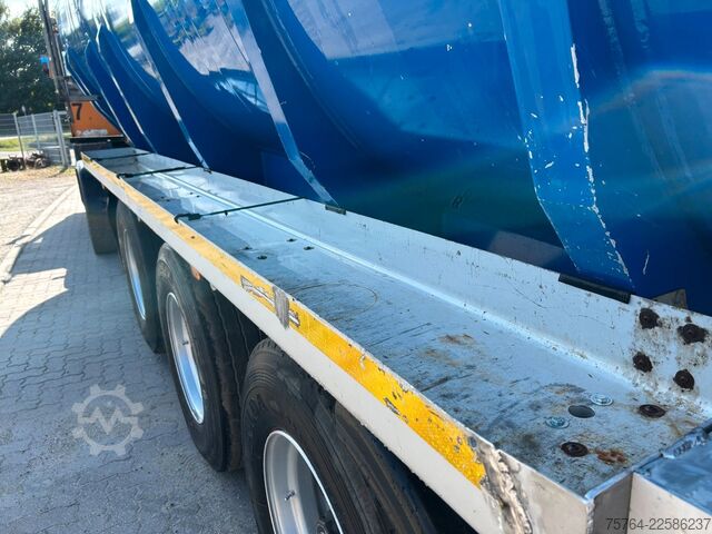 Tanker semitrailer Kotte / Garant 30m³ Gülletankauflieger/Gelenkt