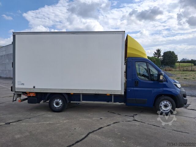 Caixa de 20 m³ com plataforma elevatória FIAT DUCATO 35 MAXI 2.3 MJT 130 - E6