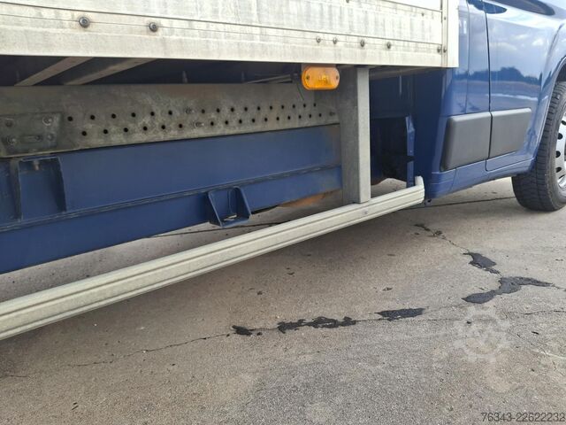 Caixa de 20 m³ com plataforma elevatória FIAT DUCATO 35 MAXI 2.3 MJT 130 - E6