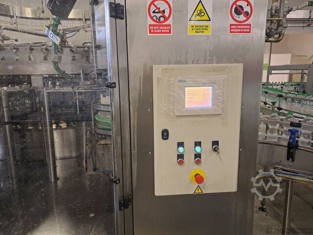 Tribloco de enchimento/engarrafamento, encherdora com capacidade de 9.000 garrafas por hora. LINNEA - ZEVOS AQUAFILL 40-60-12 / 9.000 bph