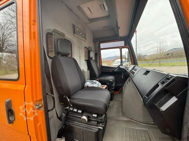 ऊंची छत वाली वैन MERCEDES-BENZ Vario 616 D Kasten *Deutsches Fz.*1.Hand*