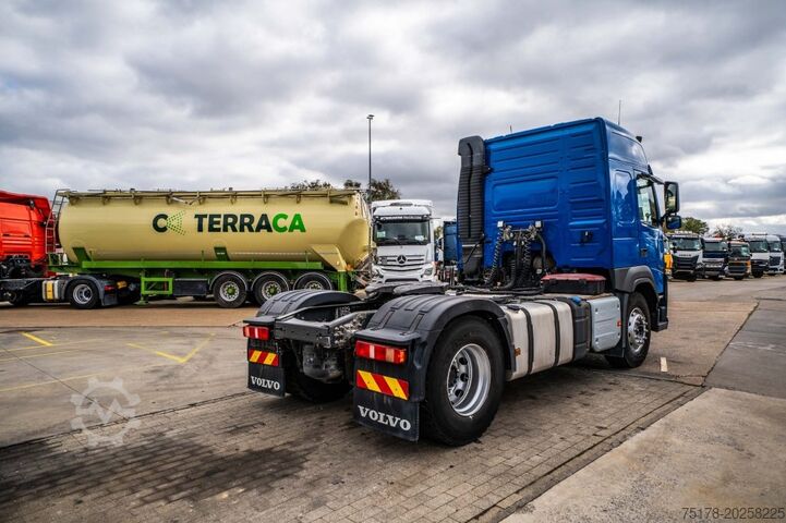 Estándar-SZM VOLVO FM 420 + KIPHYDR.