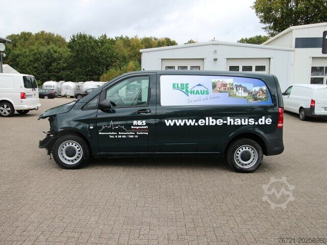 Furgoneta Mercedes-Benz Vito 116 CDI 9-GTronic Kompakt KLIMA+LED+AHK